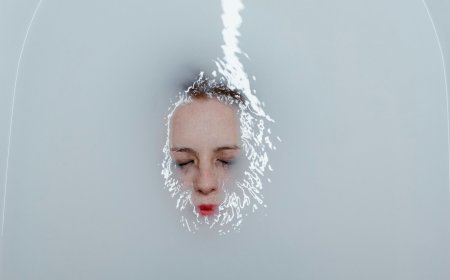 Θύματα έμφυλης βίας: Γαρυφαλλιά, Τοπαλούδη, Κυριακή και άλλες γυναίκες σε ένα ανατριχιαστικό βίντεο