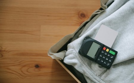 IRIS υποχρεωτικό για τις επιχειρήσεις: Τι ισχύει με τα πρόστιμα και τα όρια συναλλαγών