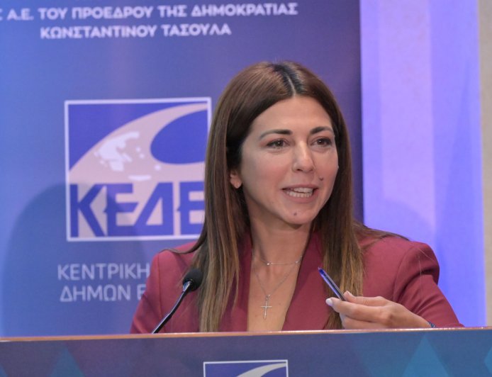 Βορίζια: Το μήνυμα της Ζαχαράκη μετά το άνοιγμα των σχολείων