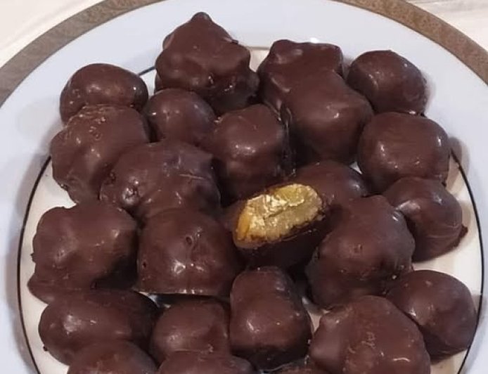 Σοκολατάκια κάστανο....!!! Νηστίσιμα.