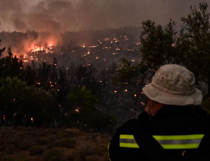 Τέλη Κυκλοφορίας: Απαλλαγή για οχήματα οργανώσεων εθελοντών πυροσβεστών