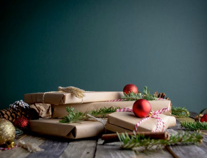 Δώρο Χριστουγέννων 2025 από την ΔΥΠΑ: Ποιοι δεν το δικαιούνται