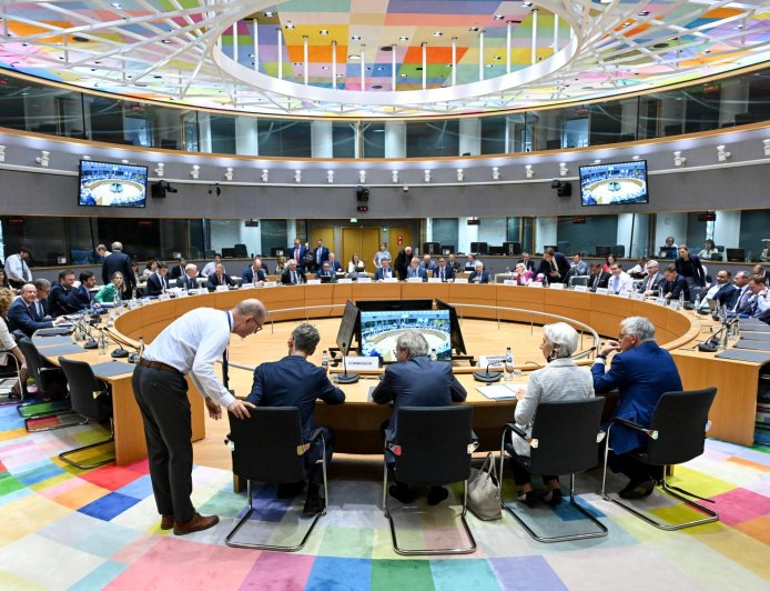 Επικουρικές συντάξεις – αυξήσεις: Τι προτείνει η ΕΕ