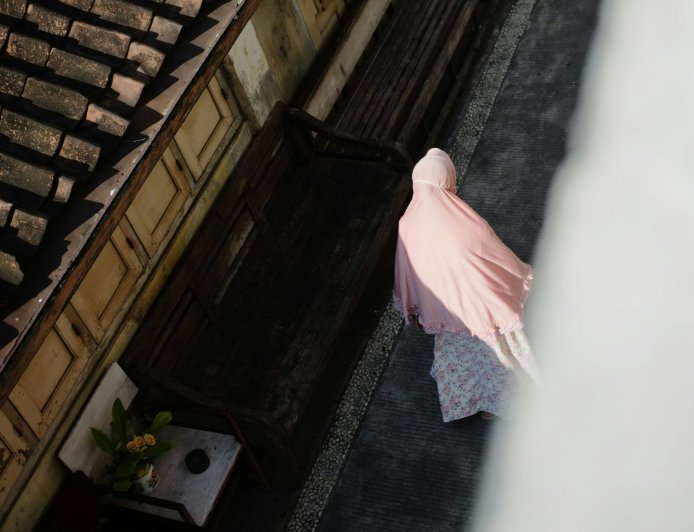 Απαγόρευση μπούρκας: Η αντίδραση ακροδεξιάς βουλευτού στην απόρριψη νομοσχεδίου της