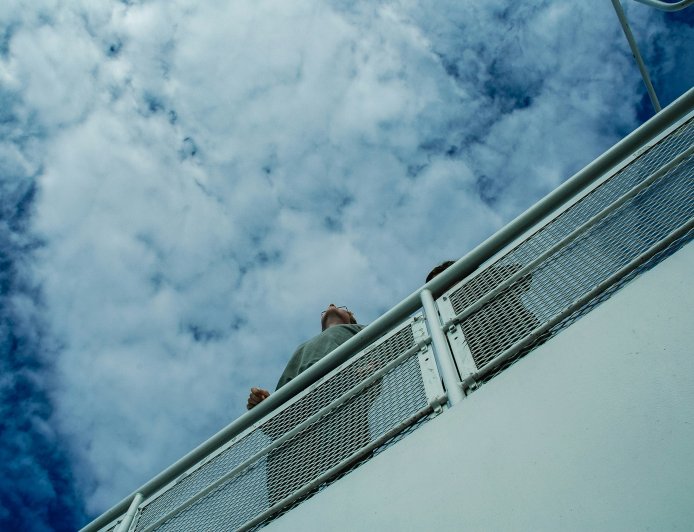 Ξυλοδαρμός στο φέρι μποτ: Σοκ στο δρομολόγιο Σαλαμίνα – Πέραμα