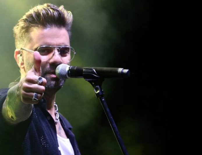 Θοδωρής Μαραντίνης για την ερωτική του ζωή: «Σίγουρα δεν είμαι καλόγερος»