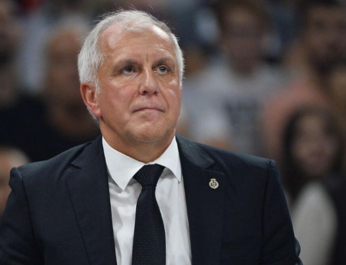 Ομπράντοβιτς παραίτηση: «Ζέλικο μείνε» φώναζαν οι οπαδοί