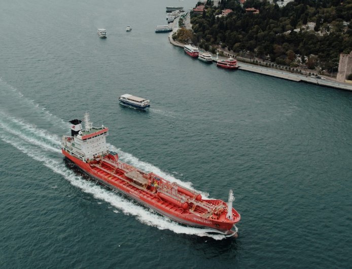 Επίθεση σε ρωσικά τάνκερ: Η Ουκρανία ανέλαβε επισήμως την ευθύνη