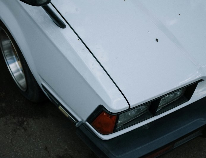 Σημείωμα στο παρμπρίζ για την Τροχαία: Γιατί ένα μικρό χειρόγραφο έγινε viral