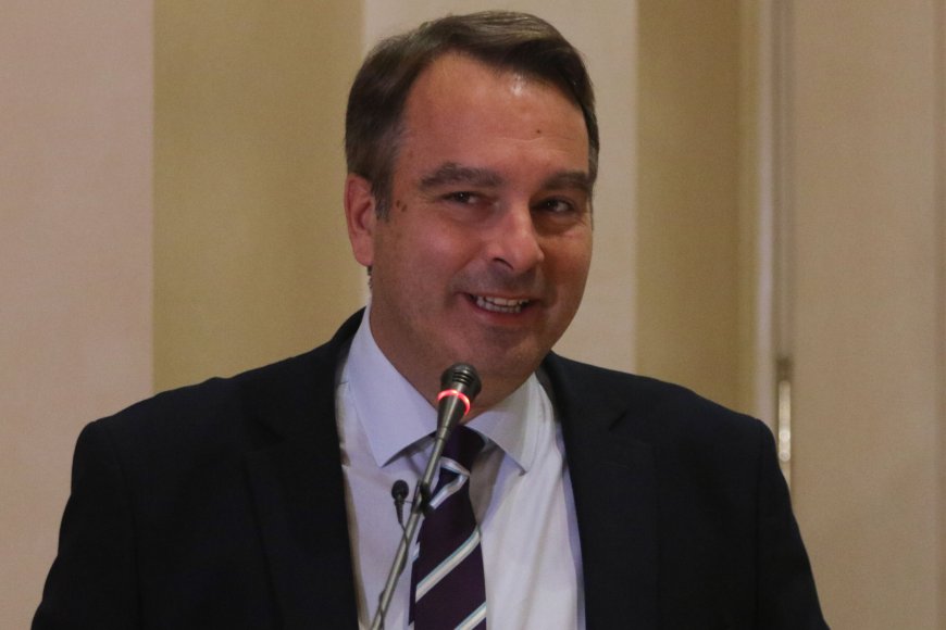 Θανάσης Παπαθανάσης: Θύμα απάτης ο βουλευτής