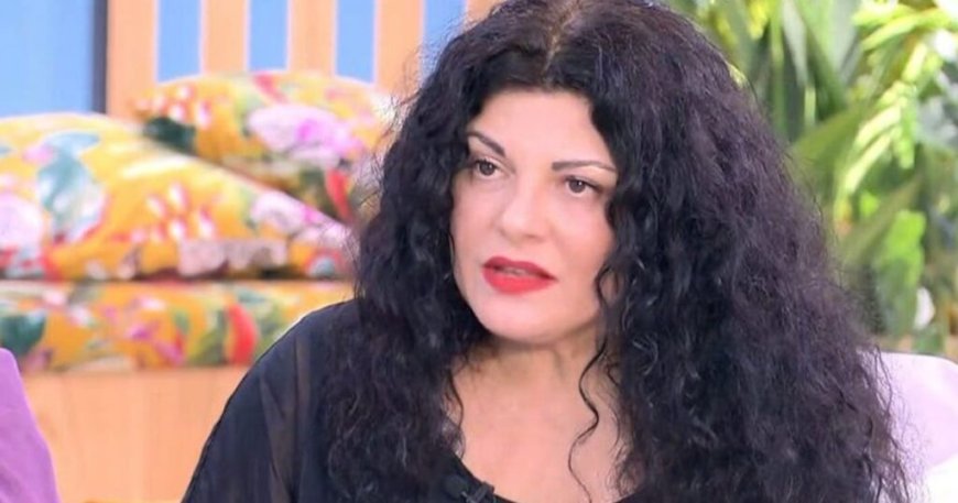 Τάνια Τρύπη: «Είμαστε πάρα πολλά χρόνια χωρισμένοι, υπάρχει μια στεναχώρια, μια πίκρα»