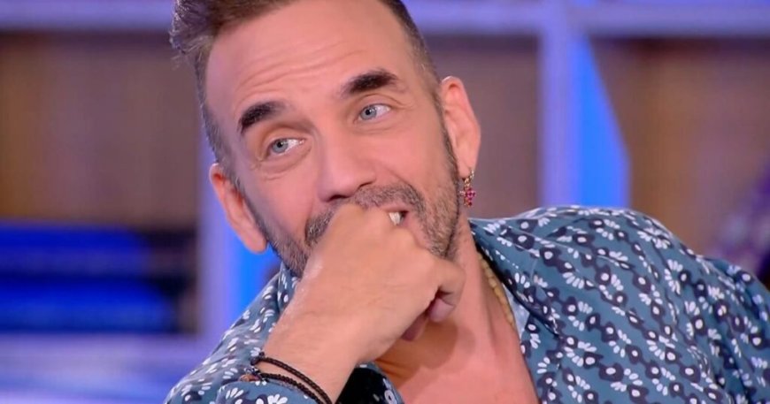 Ο Πάνος Μουζουράκης αποκαλύπτει: «Η Έλενα Παπαρίζου θα βαφτίσει τον γιο μου»