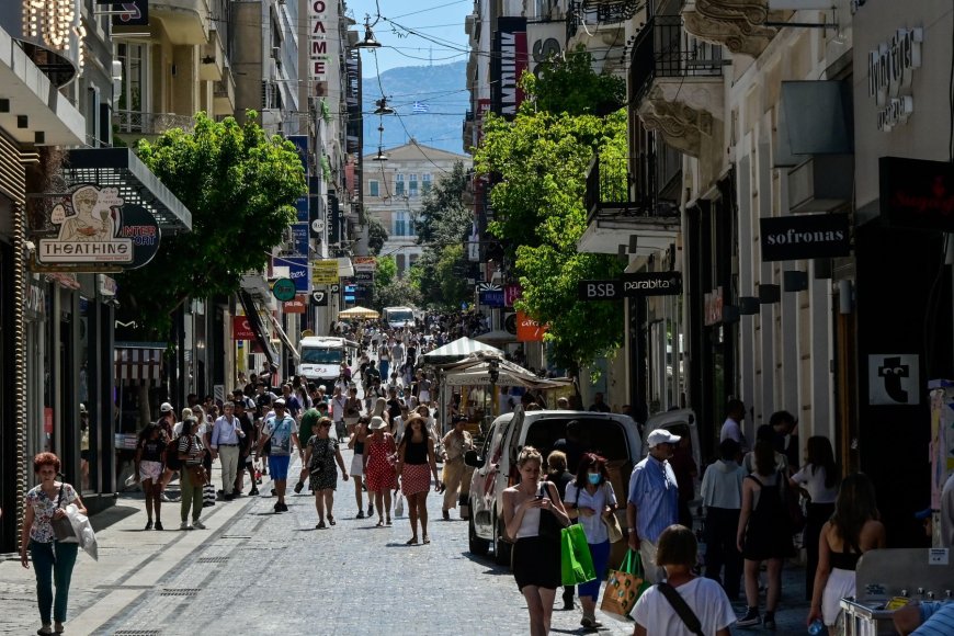 Golden Visa: Οι εύποροι Βρετανοί στρέφονται στην ελληνική αγορά