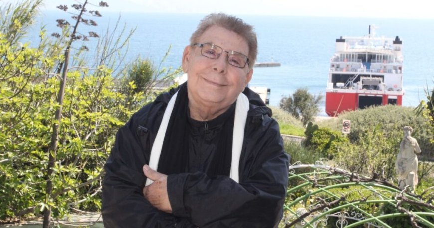 Γιάννης Γαλάτης: «Πουλάω την πολυκατοικία για να συντηρήσω 22 οικογένειες που φροντίζω»