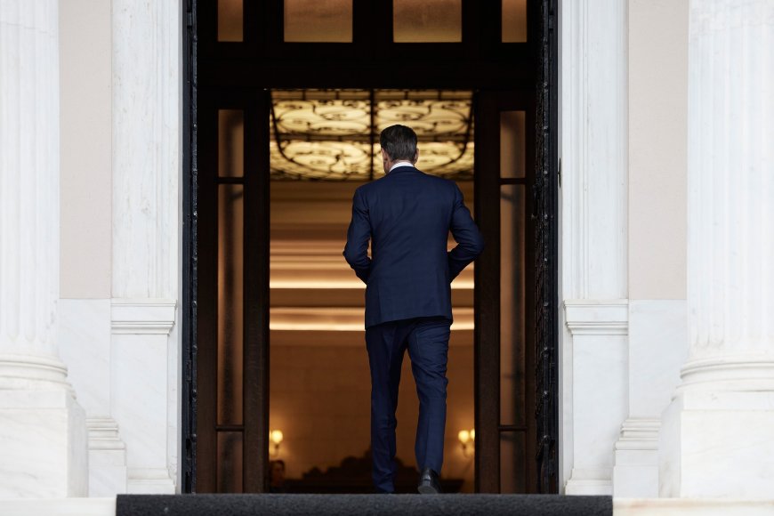 Σαμαράς ΑΝΤ1: Σιωπή από το Μαξίμου