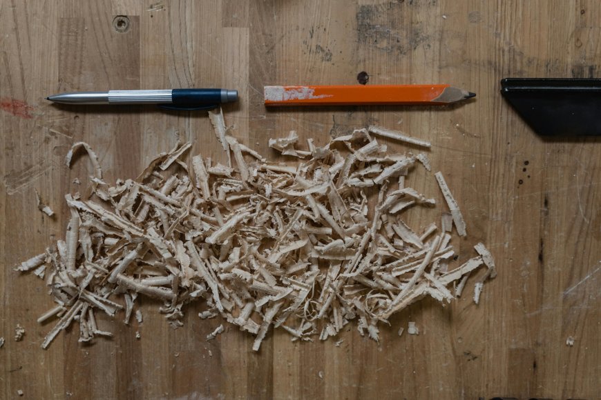 Αλεξανδρούπολη: 85χρονος κατασκευάζει και δωρίζει εκκλησάκια και αργαλειούς