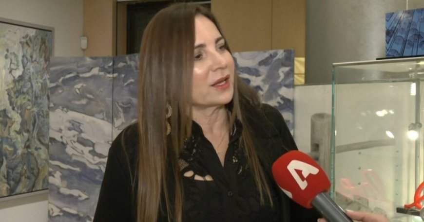 Βίκυ Φλέσσα: «Ποτέ δεν είσαι ευχαριστημένη ως μαμά, αλλά η προσπάθεια μετράει»