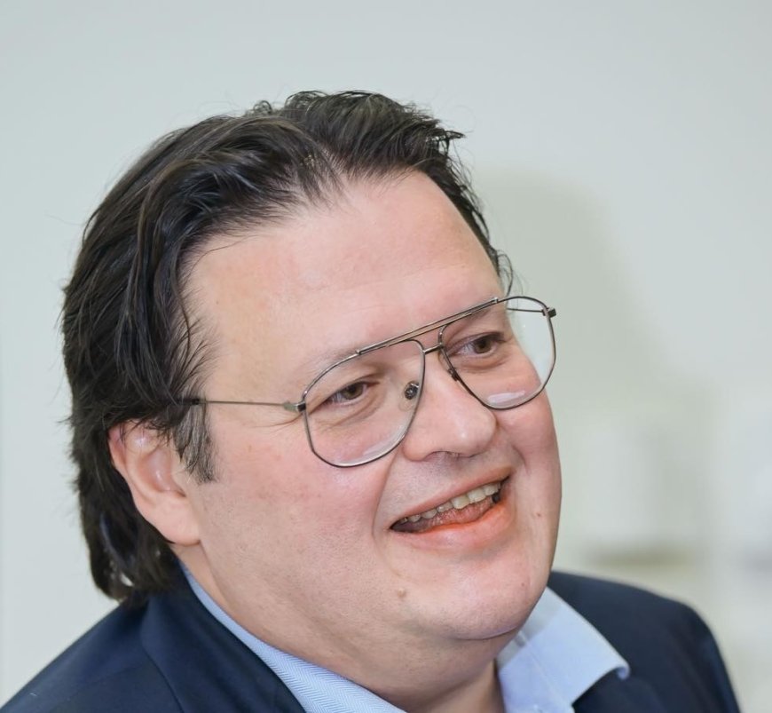 ΠΑΣΟΚ ΦΠΑ: Άλλο ένα… αδιάβαστο στέλεχος