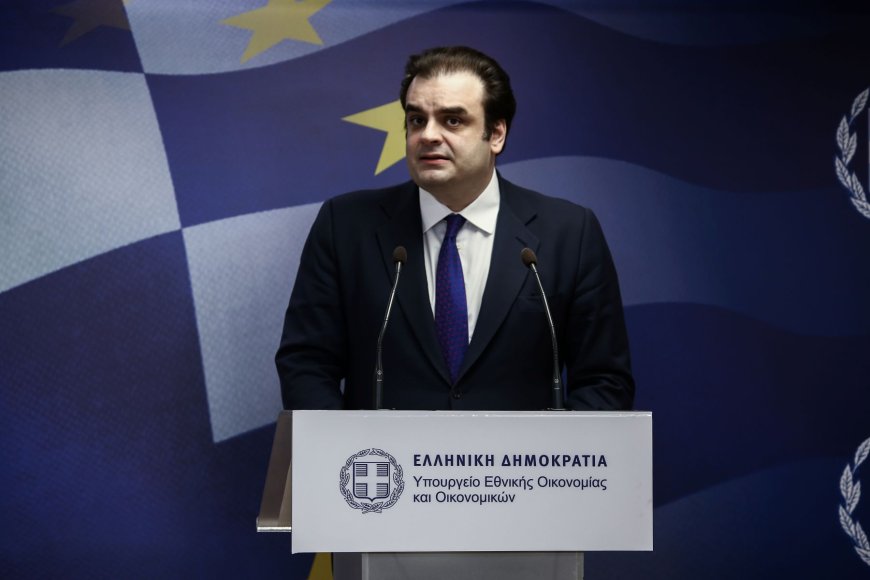 Στις Βρυξέλλες ο Πιερρακάκης: Συνεδριάζουν Eurogroup και ECOFIN