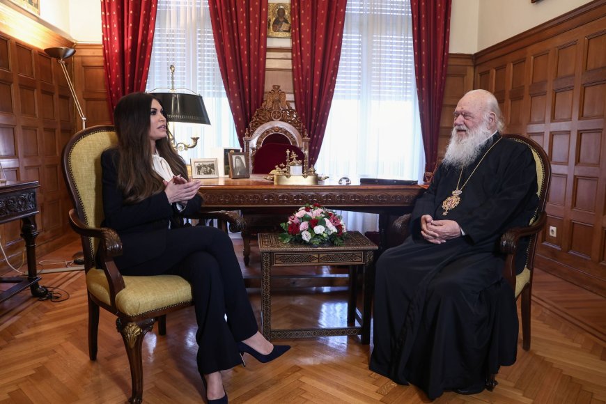 Κίμπερλι Γκιλφόϊλ: Η συνάντηση με τον Αρχιεπίσκοπο Ιερώνυμο