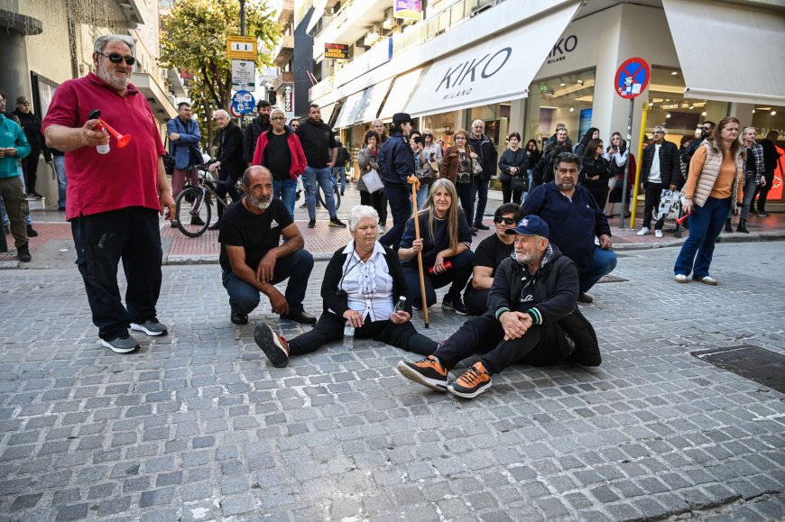 Κινητοποιήσεις αγροτών σε Λάρισα και Βέροια: Με τα τρακτέρ στους δρόμους των πόλεων