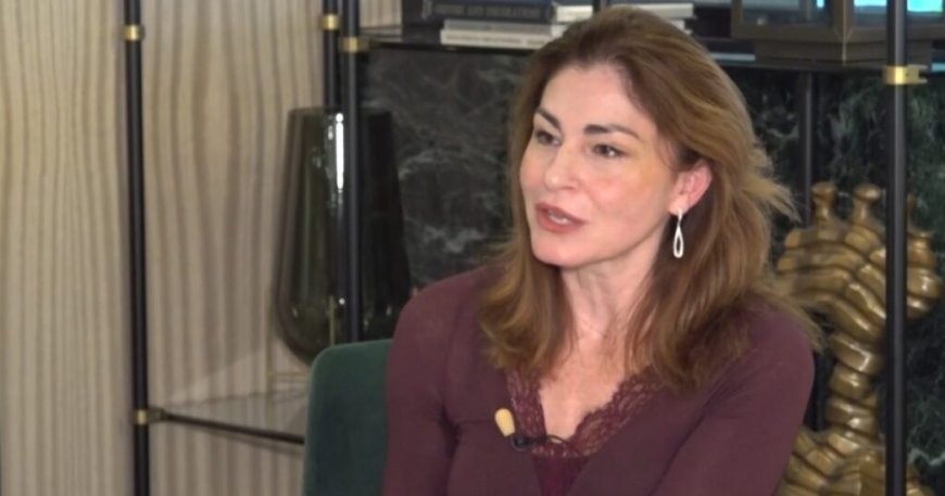 Αλεξία Καλτσίκη: «Ο γονεϊκός ρόλος τουλάχιστον στην Ελλάδα είναι μια δύσκολη αποστολή»