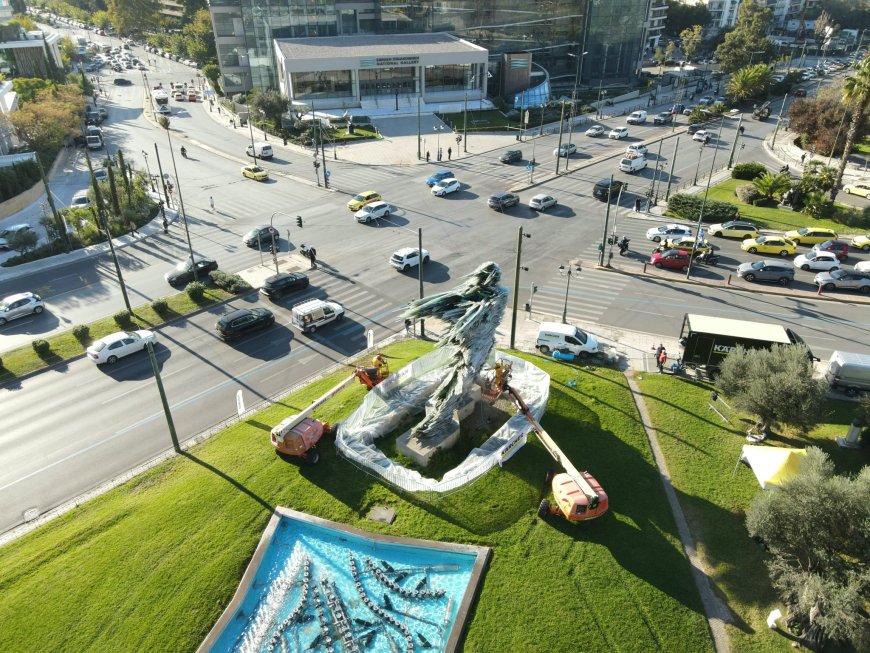 Ο «Δρομέας» του Κώστα Βαρώτσου ξαναβρίσκει τη λάμψη του