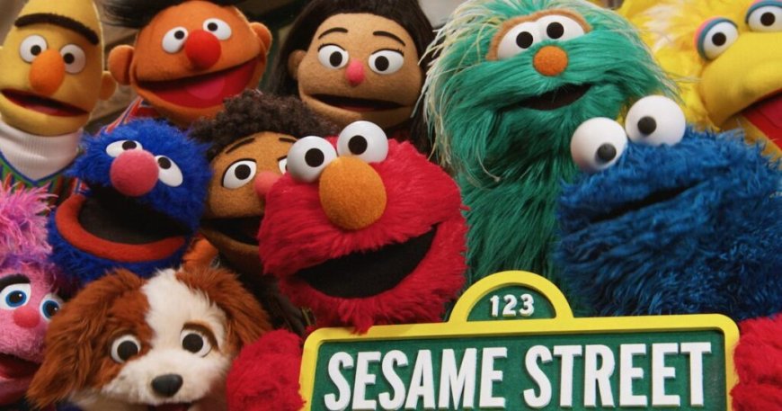 Sesame Street: Η μεγάλη επιστροφή στο Netflix με νέο στυλ, guest τον Bubba Wallace και… πολλά μπισκότα