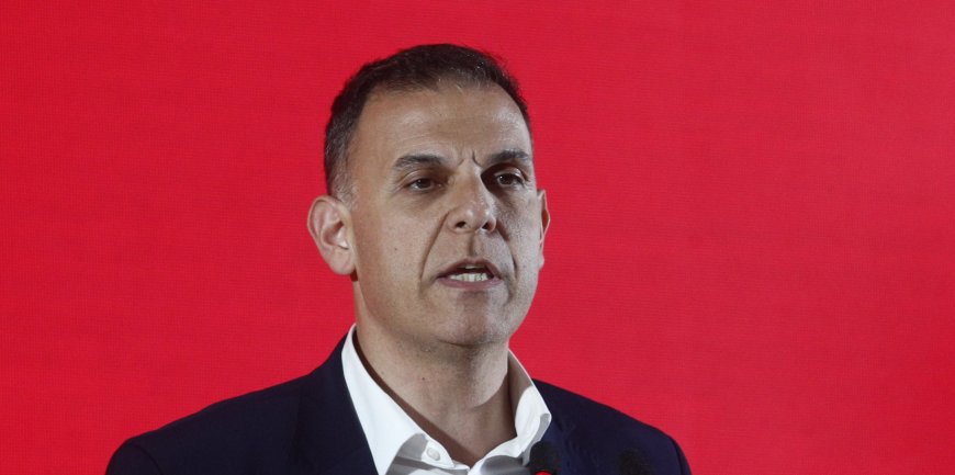 Καραμέρος – Σδούκου – Δουδωνής τσακώθηκαν on air: «Είσαι κεντροαριστερή», «δεν θα με σπιλώνετε»