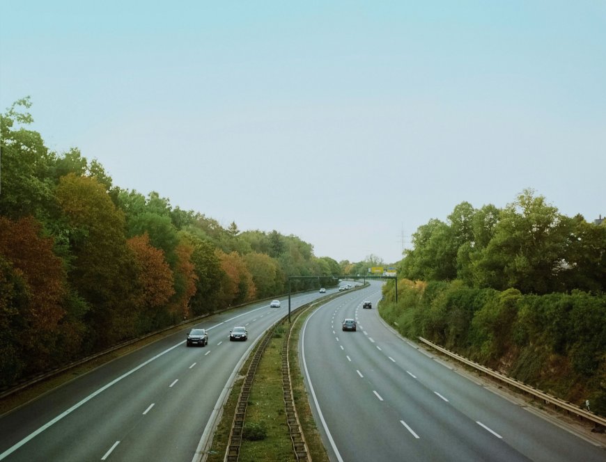 Έλεγχοι Τροχαίας: Συνελήφθη οδηγός που κινούνταν με 230 χλμ. στην Αθηνών-Λαμίας υπό την επήρεια αλκοόλ