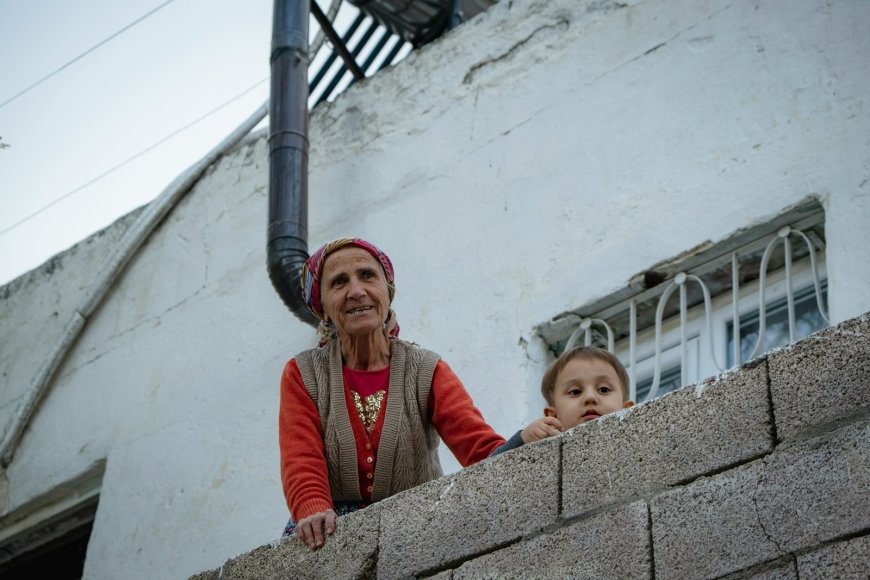 ΚΟΜΥ: Η «κινητή ραχοκοκαλιά» της δημόσιας φροντίδας