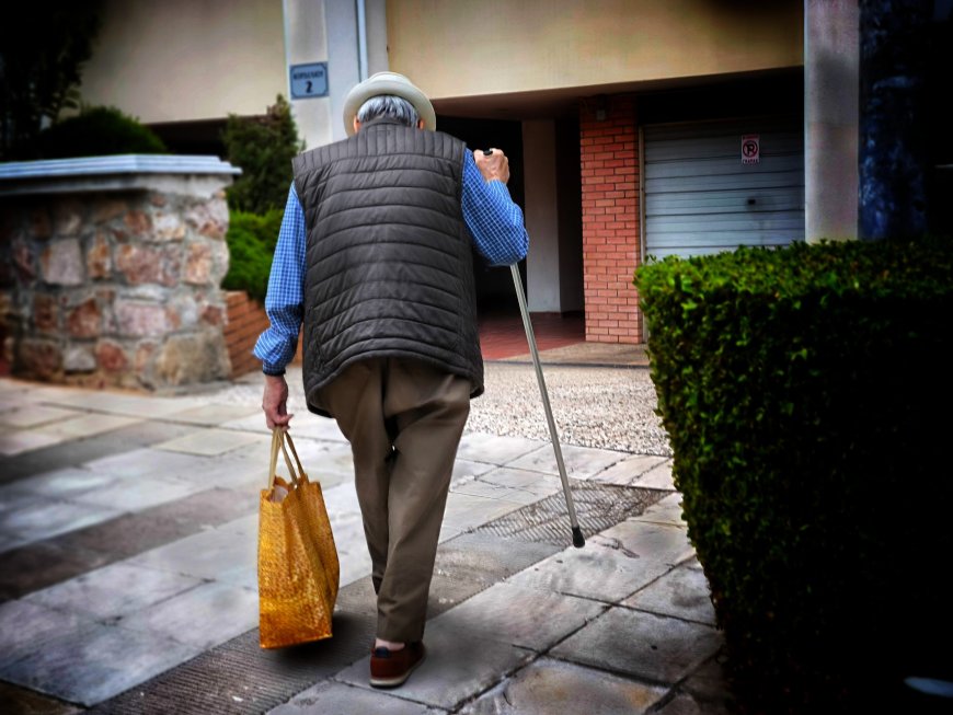 Εκδήλωση Πολιτιστικό Κέντρο Ξυλαγανής με θέμα “Ζώντας με αξιοπρέπεια – Τρίτη Ηλικία, Γεροντολογία και Άνοια”