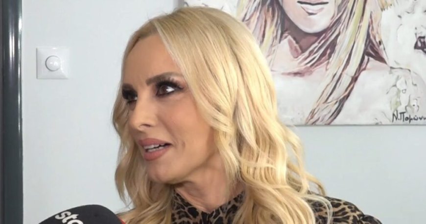 Πέγκυ Ζήνα: «Μετά την εγκυμοσύνη μου, άκουγα συναδέλφους να λένε ότι πάχυνα, ότι σοβάρεψα»