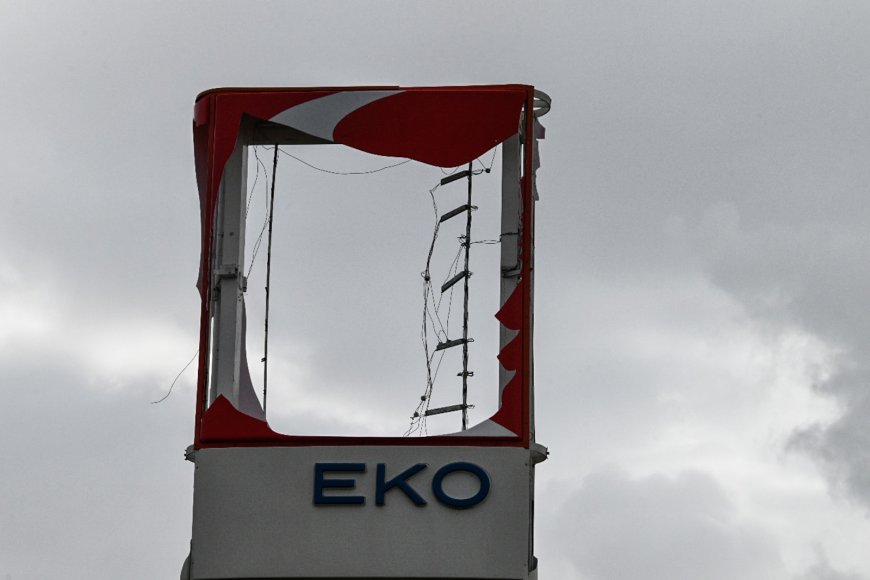 Κλαρκ Μοσχάτο: Απίθανες εικόνες λόγω πλημμύρας