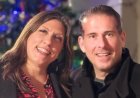 Ζωή Κωνσταντοπούλου και Διαμαντής Καραναστάσης σε χριστουγεννιάτικη διάθεση