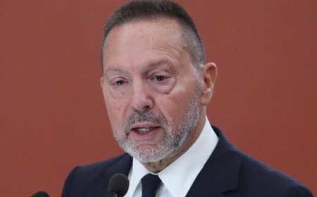 Στουρνάρας για οικονομία κρατών: «Η ανάπτυξη δεν είναι αποτέλεσμα ενός μόνο παράγοντα»