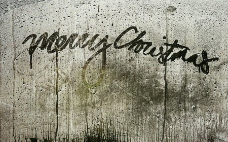 Το πρώτο sms: Το μήνυμα που έμελλε να γίνει ο θεμέλιος λίθος της ψηφιακής επικοινωνίας.