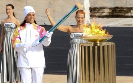 Τελετή παράδοσης Ολυμπιακής Φλόγας: Ολοκληρώθηκε με την Κλαυδία