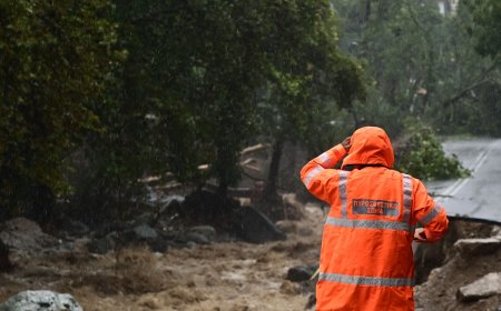 Κακοκαιρία Byron Λακωνία: Διασώθηκαν τρία άτομα από βέβαιο πνιγμό