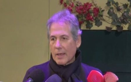 Θάνος Καληώρας: «Δεν έχει καμιά σχέση σήμερα το Εθνικό θέατρο με την αίγλη που είχε παλιά, είναι μπάτε σκύλοι αλέστε»