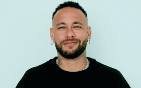 Οπαδός σε αγώνα στη Βραζιλία: Εισέβαλε στο γήπεδο για να βγάλει φωτογραφία με τον Νεϊμάρ