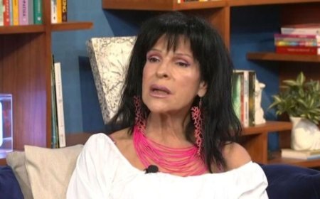 Σοφία Βόσσου: «Να βλέπουν τον εαυτό τους στον καθρέφτη και να φτύνονται, να ντρέπονται»