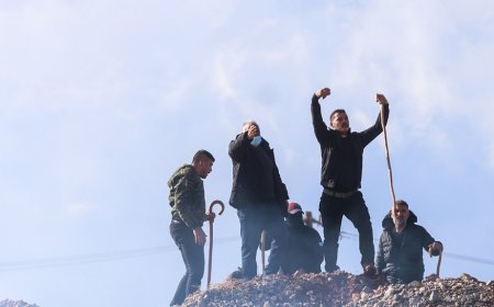 Επεισόδια με αγρότες στην Κρήτη: Πετροπόλεμος και χημικά, δύο τραυματίες