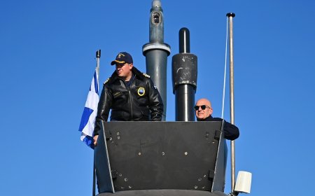 Υποβρύχιο «Πιπίνος»: Βολή εναντίον στόχου επιφανείας στο πλαίσιο της άσκησης «Περισκόπιο»