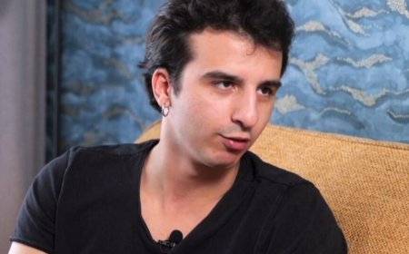 Στέργιος Μικρούτσικος: Ο γιος του Θάνου Μικρούτσικου εξομολογείται – «Μου λείπουν οι καθημερινές μας στιγμές»