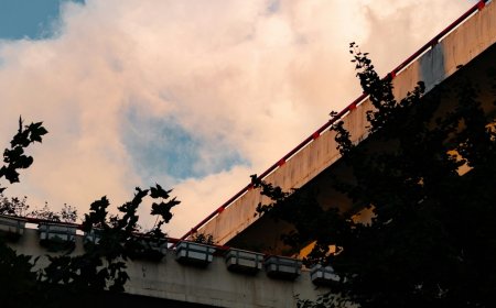 Επεισόδια στον δρόμο: 59χρονος απείλησε άλλον οδηγό με τσεκούρι