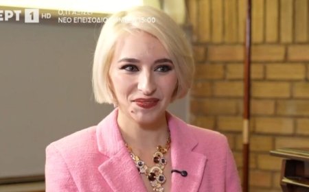 Δήμητρα Δουμένη: «Η Κάτια Δανδουλάκη είναι η πνευματική μου μητέρα, είμαστε πολύ κοντά από τη «Λένη» μέχρι σήμερα»