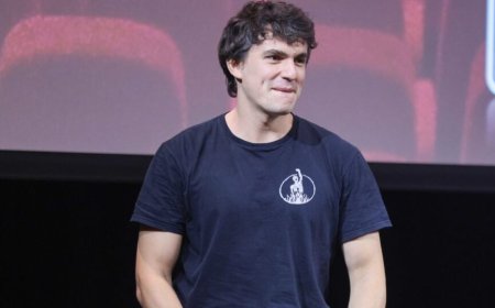 Δημήτρης Καπουράνης: «Ο παππούς και η γιαγιά μου ήταν οι γονείς μου»