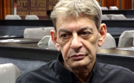 Μιχάλης Ρακιντζής: «Η Eurovision δεν ήταν πάντα αξιοκρατική, είναι ένα show με τις δικές του απαιτήσεις»