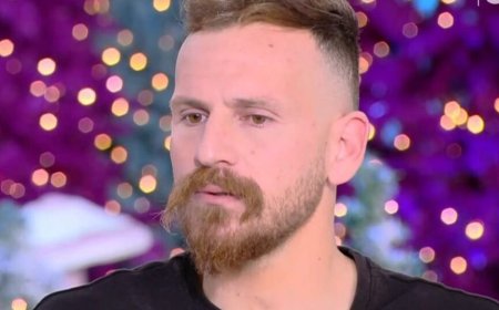 Λύγισε ο Δημήτρης Ζήκος, νικητής της «Φάρμας» για την απώλεια του πατέρα του: «Λέω μάλλον δεν λιποθύμησε… απλά δεν μου το λένε»